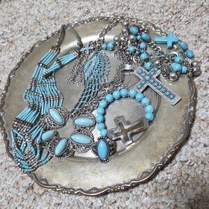 Silver Tone Jewlery Bundle